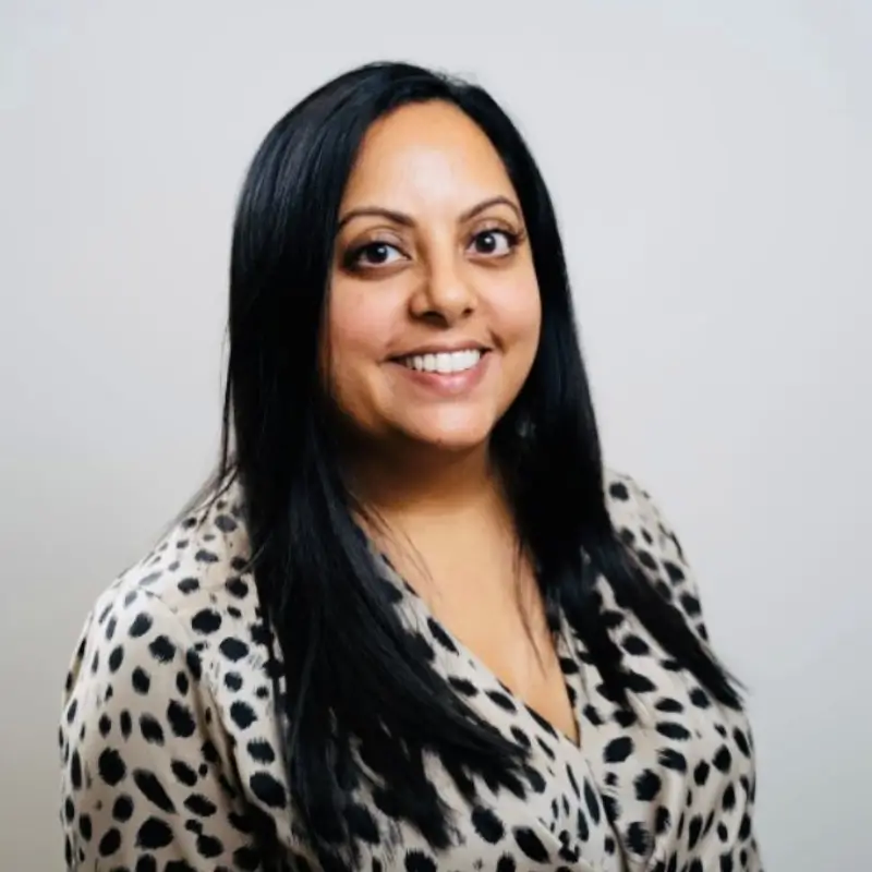 Jullie Topiwala Bio Pic